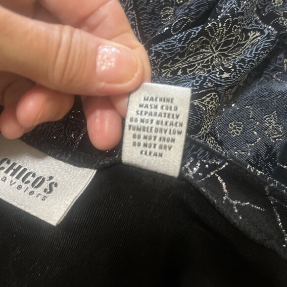 Chico’s Travelers Sz 2 US Sz 12 Jacket Black Glitter Metallic Long Sleeve Tie - Picture 11 of 11